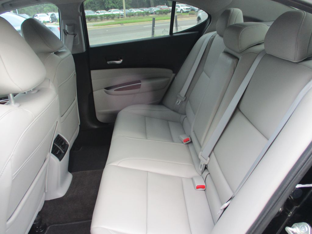 2017 Acura TL Image 12