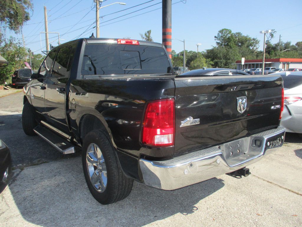 2017 RAM 1500 Image 4