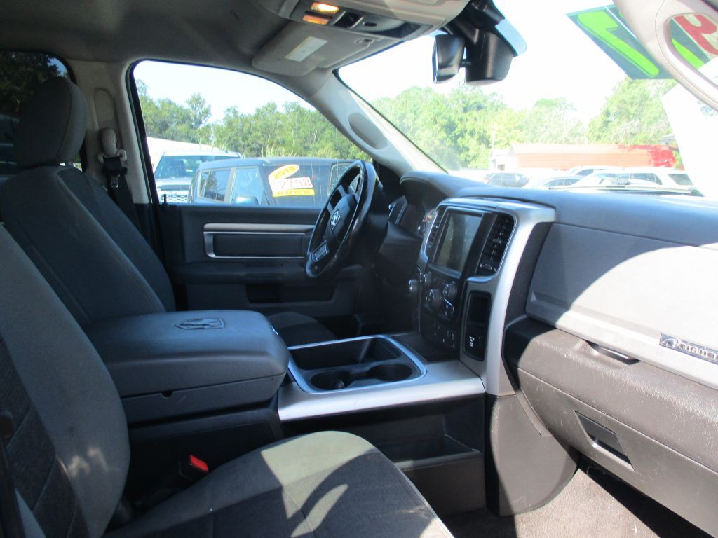 2017 RAM 1500 Image 10