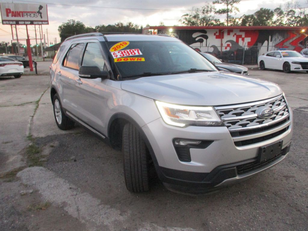 2019 Ford Explorer Image 8