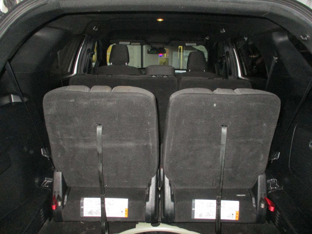 2019 Ford Explorer Image 13