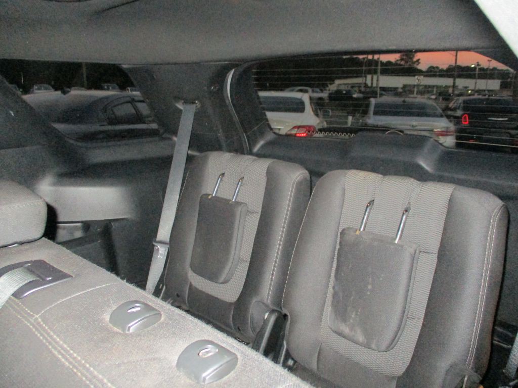 2019 Ford Explorer Image 14