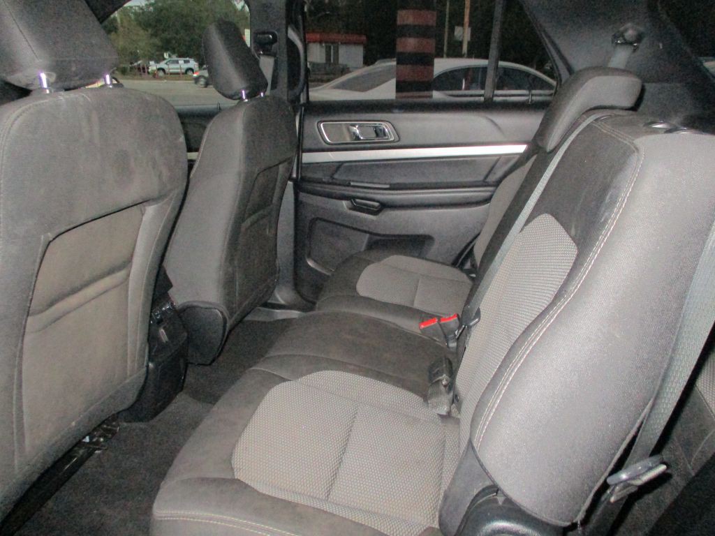 2019 Ford Explorer Image 15