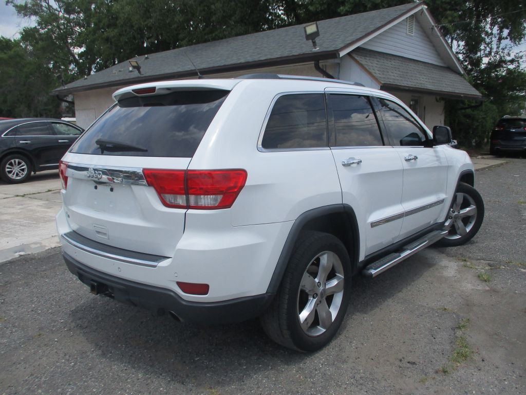 2013 Jeep Grand Cherokee Image 6