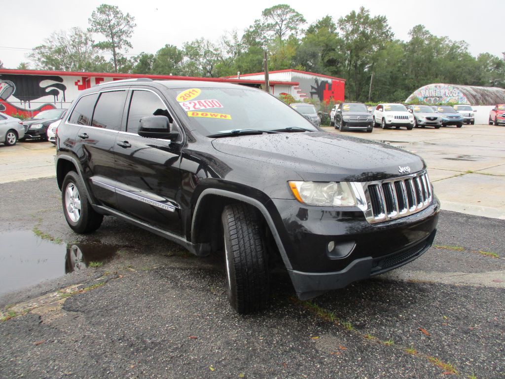 2011 Jeep Grand Cherokee Image 8