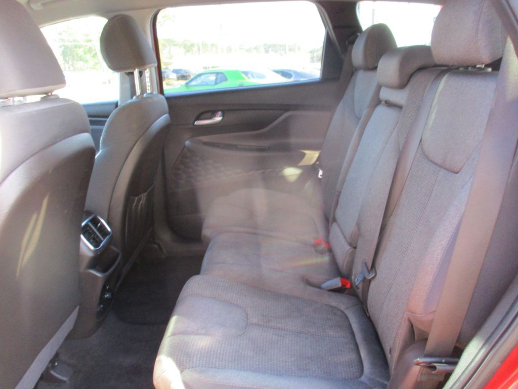 2020 Hyundai Santa Fe Image 12