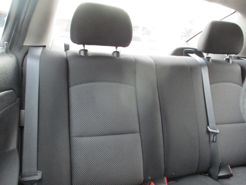 2011 Chevrolet Malibu Image 11