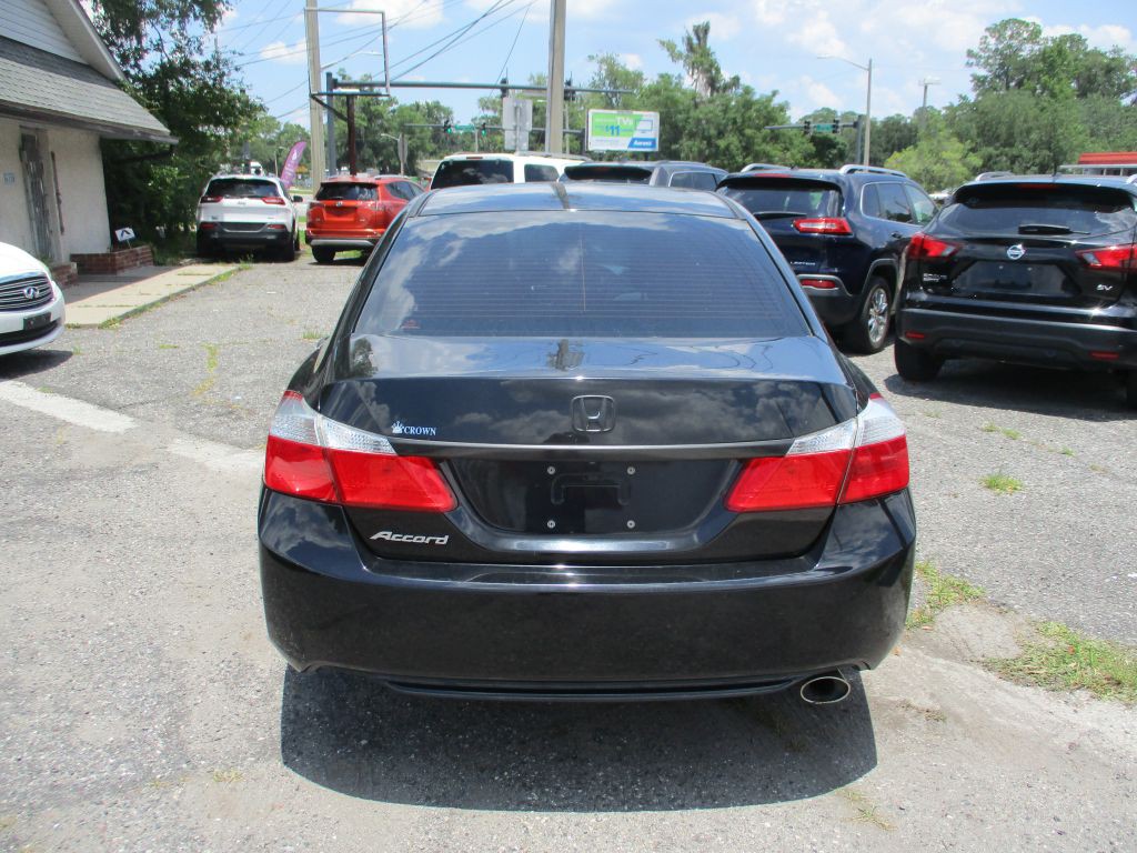 2015 Honda Accord Image 5