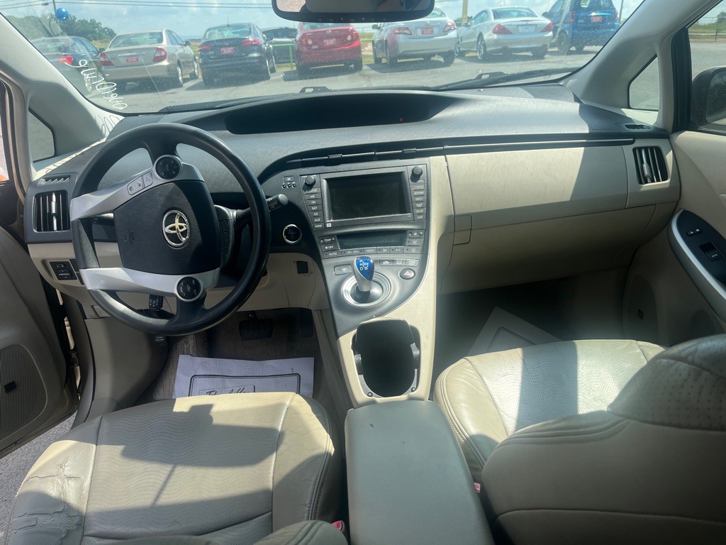 2010 Toyota Prius Image 6