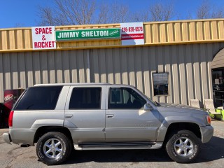 Image for 2000 Cadillac Escalade Luxury ID: 6435947