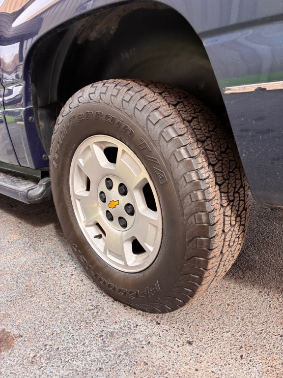 2006 GMC Yukon Image 9