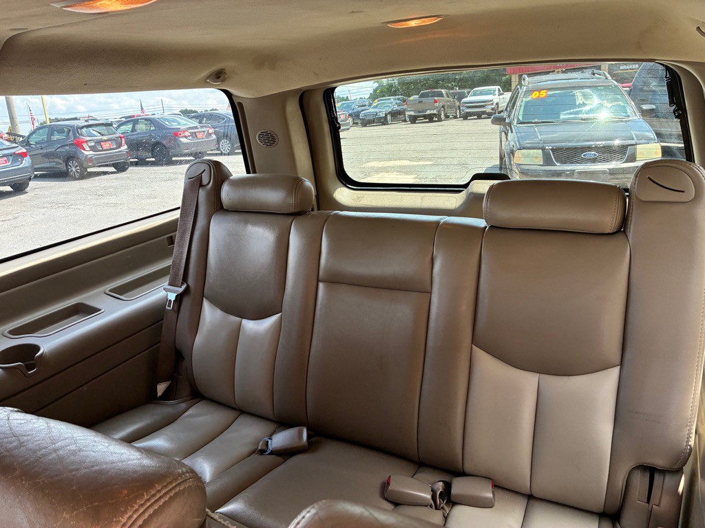 2006 GMC Yukon Image 8