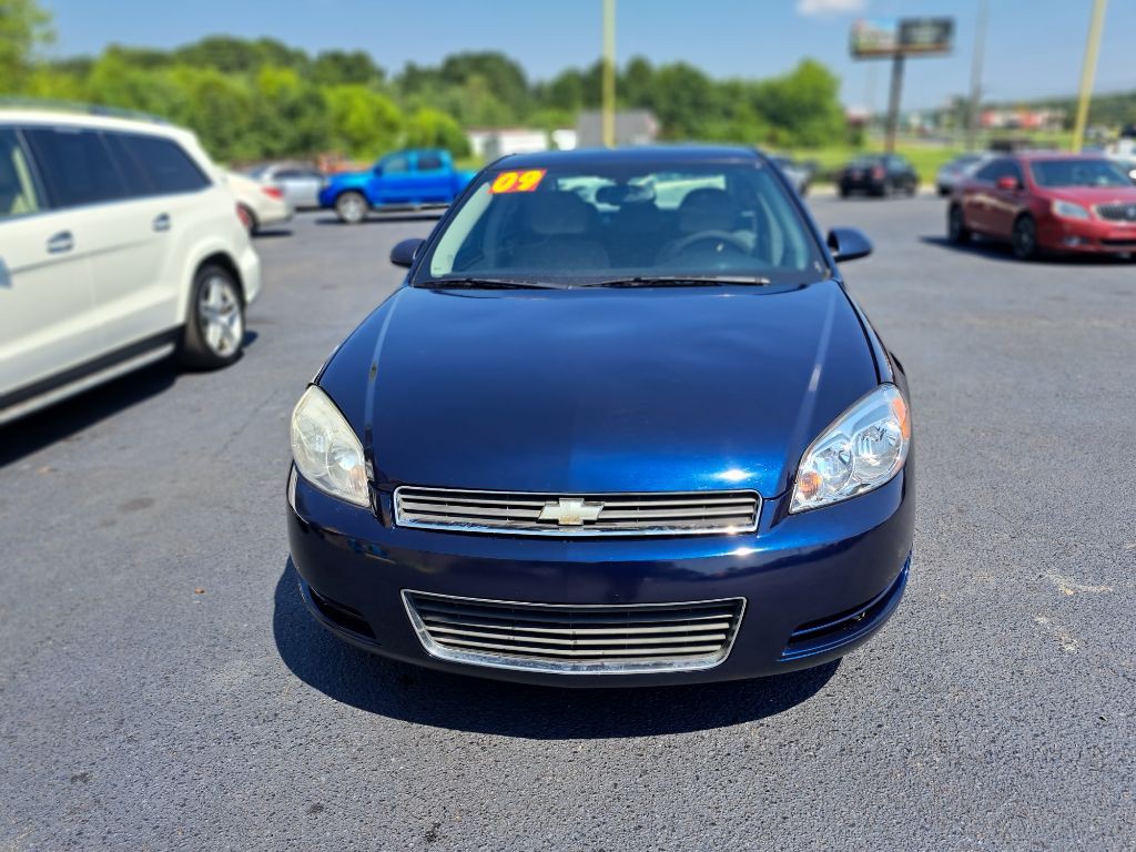 2009 Chevrolet Impala Image 2