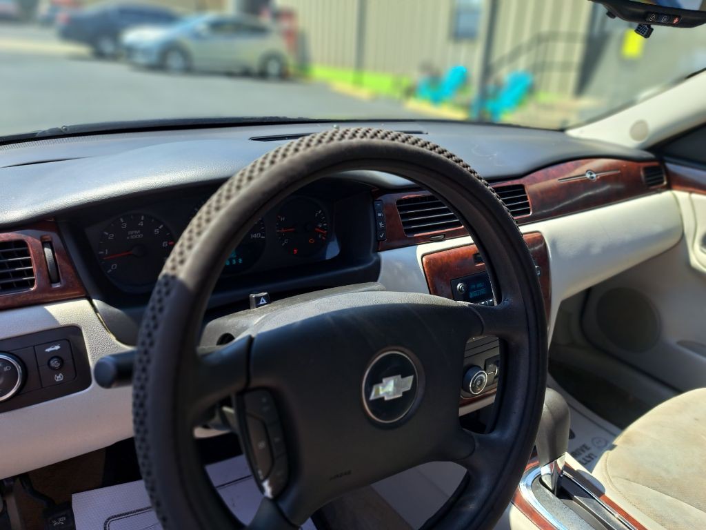 2009 Chevrolet Impala Image 6