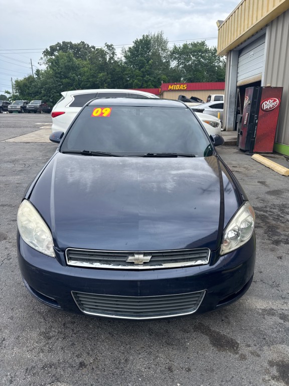 2009 Chevrolet Impala Image 2