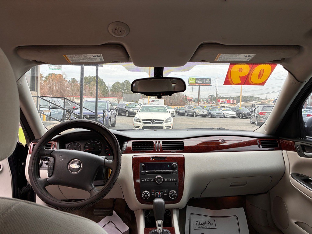2009 Chevrolet Impala Image 7