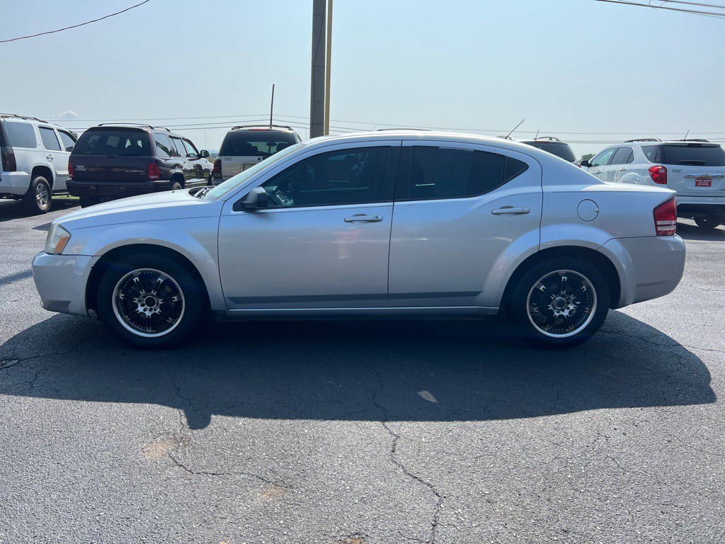 2008 Dodge Avenger Image 1