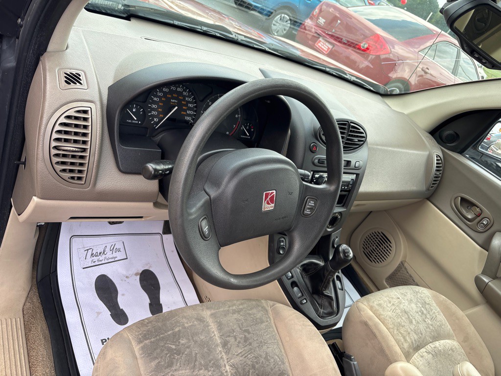 2003 Saturn Vue Image 5
