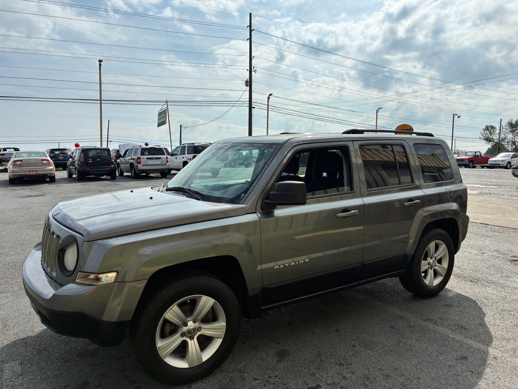2013 Jeep Patriot Image 3