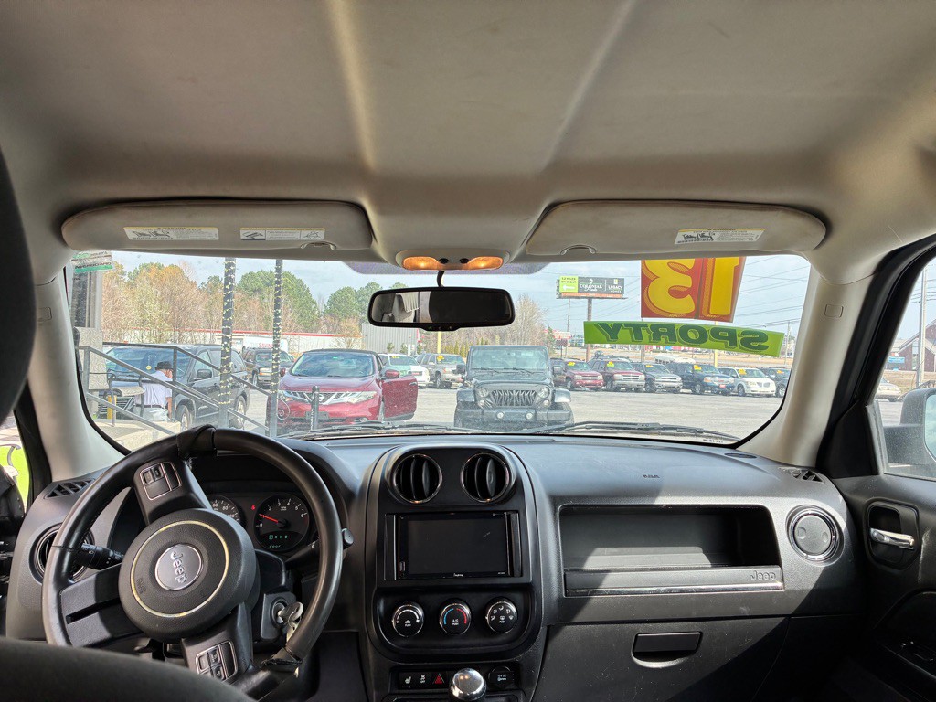 2013 Jeep Patriot Image 6