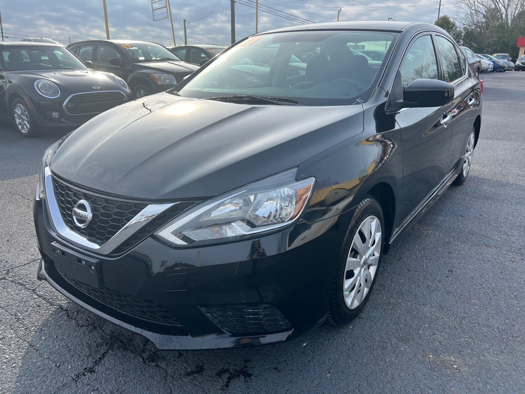 2017 Nissan Sentra Image 2