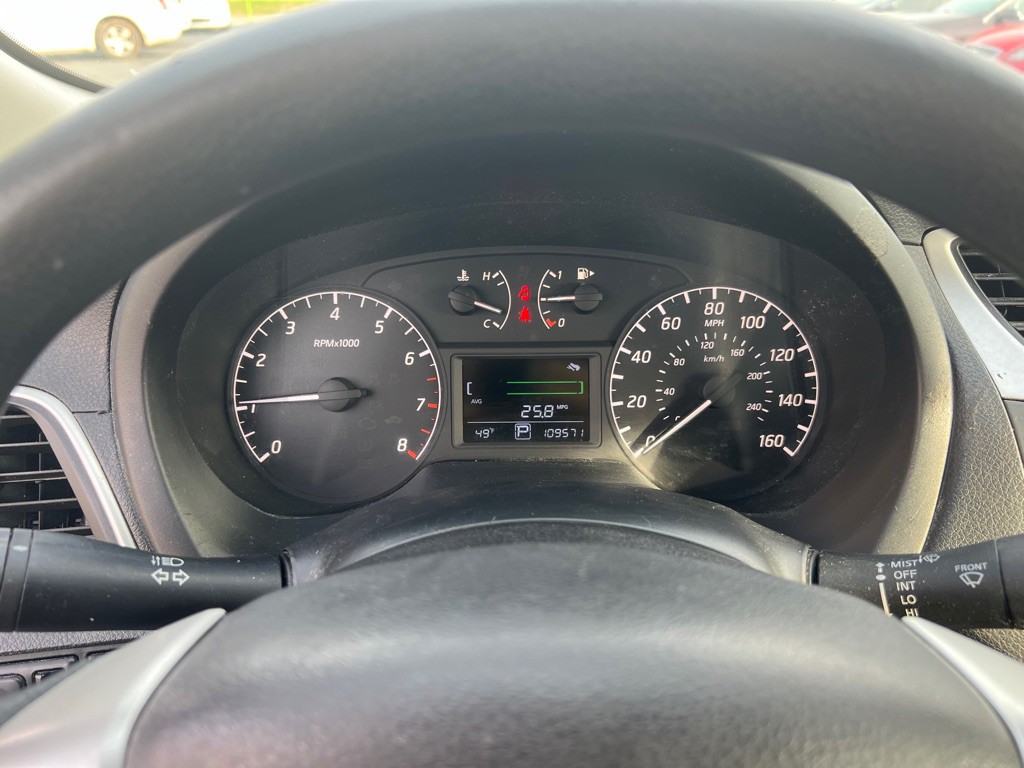 2017 Nissan Sentra Image 14