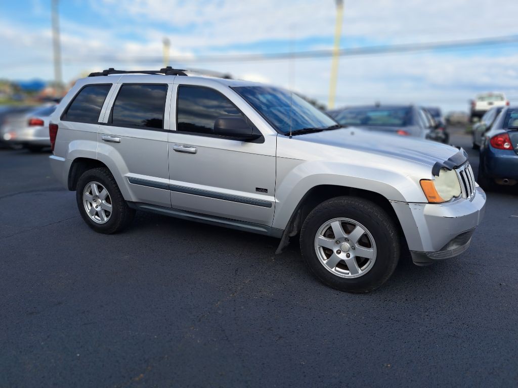 2008 Jeep Grand Cherokee Image 2