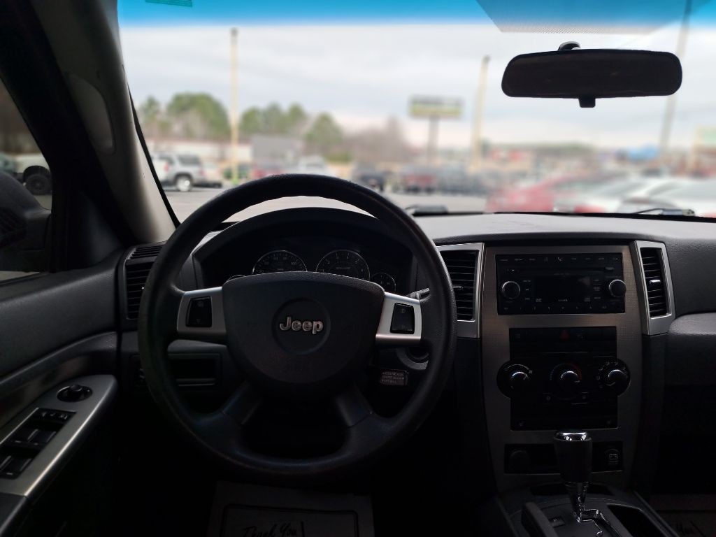 2008 Jeep Grand Cherokee Image 11