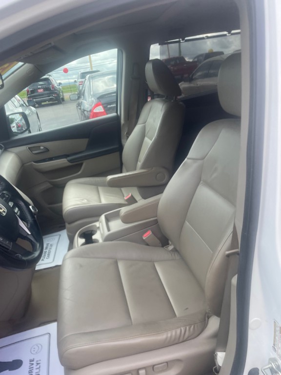 2013 Honda Odyssey Image 8