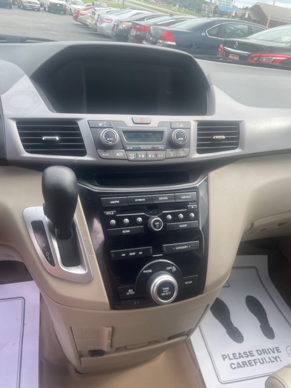 2013 Honda Odyssey Image 9