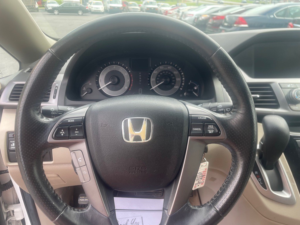2013 Honda Odyssey Image 10