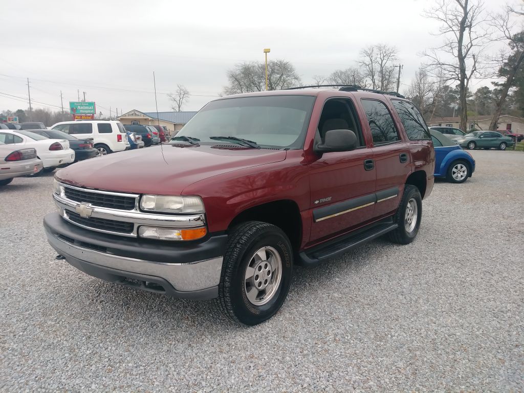 2002 Chevrolet Tahoe Image 1