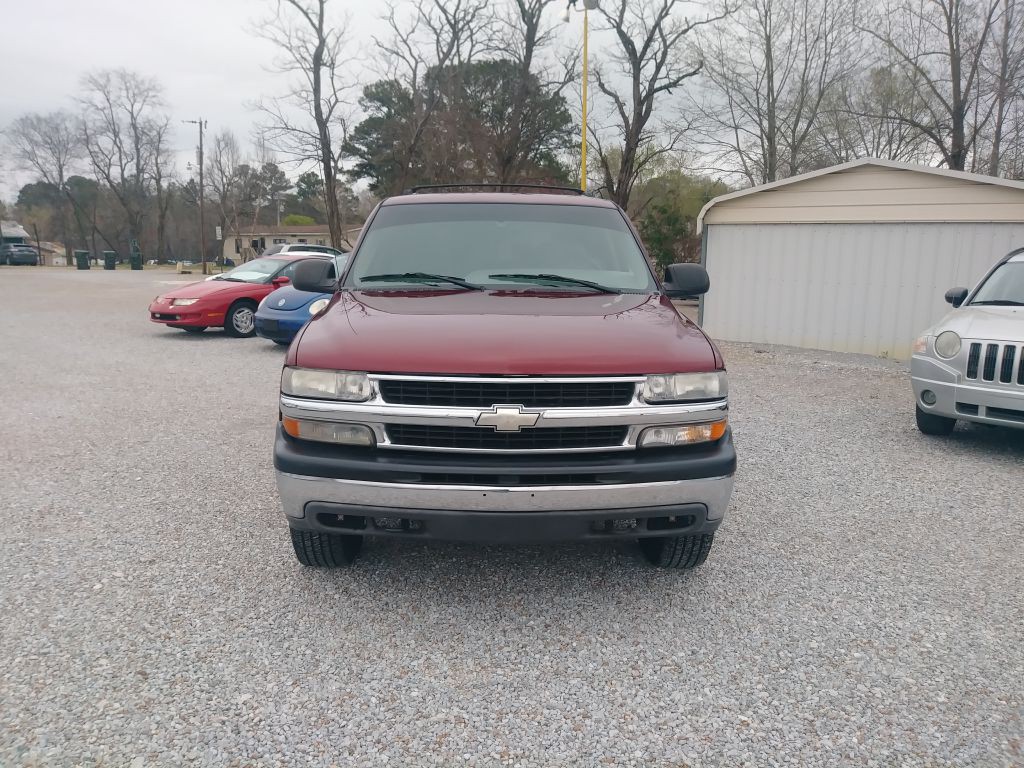 2002 Chevrolet Tahoe Image 8