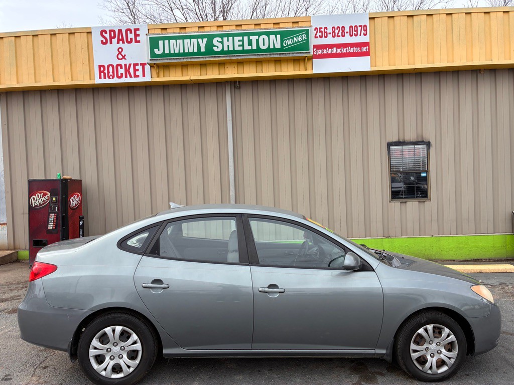 2010 Hyundai Elantra Image 1