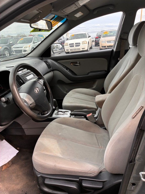 2010 Hyundai Elantra Image 4
