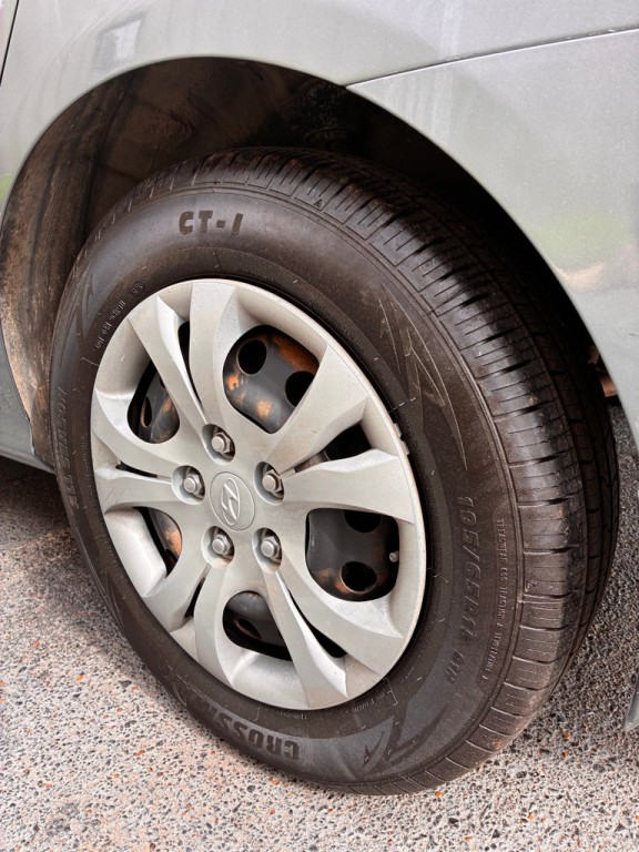 2010 Hyundai Elantra Image 8