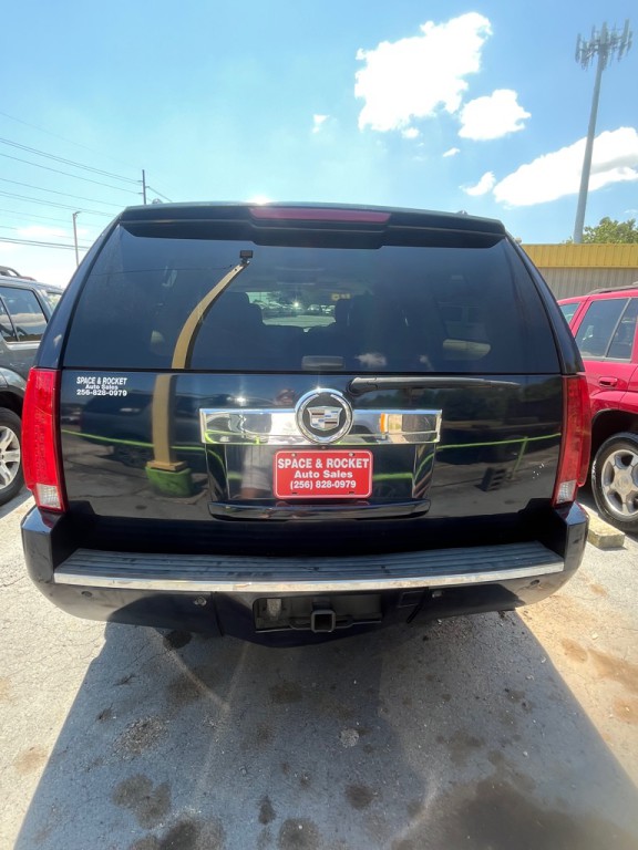 2008 Cadillac Escalade Image 8