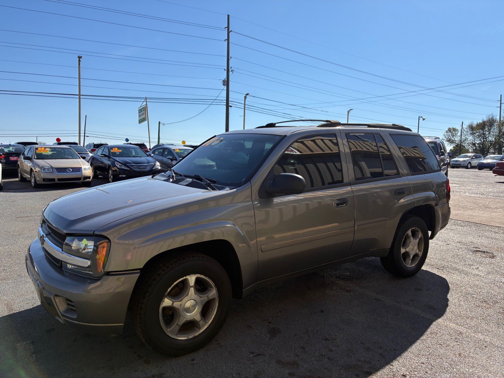 2008 Chevrolet Trailblazer Image 3
