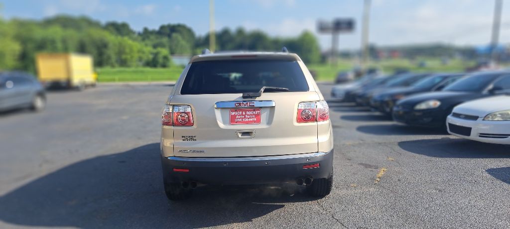 2011 GMC Acadia Image 10