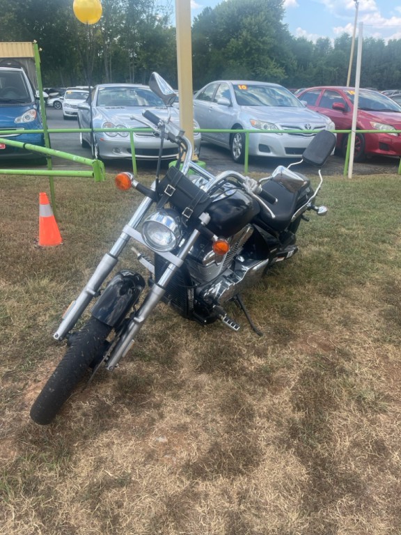2010 Honda VT13 Image 2