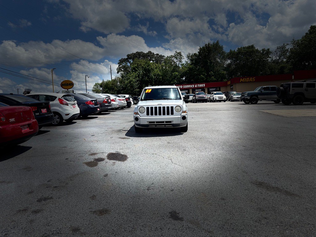 2009 Jeep Patriot Image 12