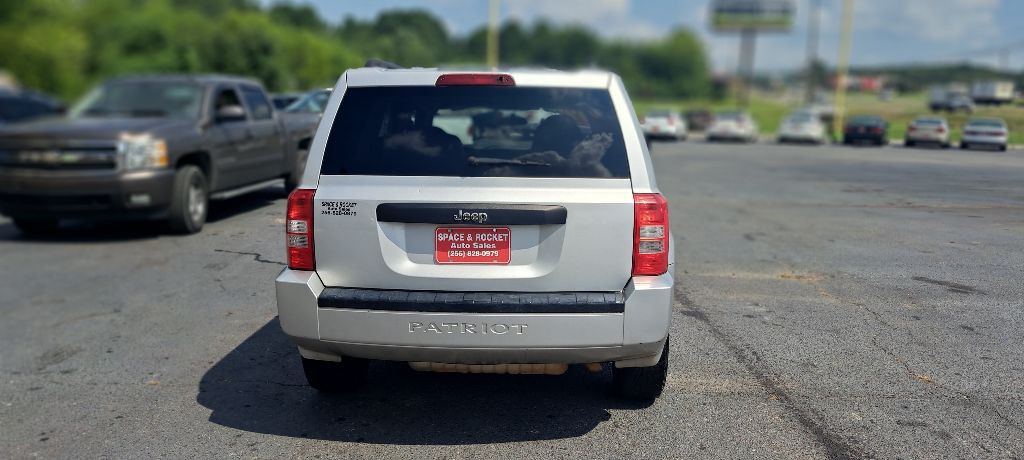 2009 Jeep Patriot Image 8