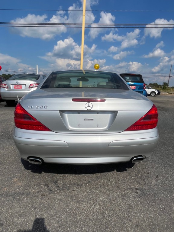 2005 Mercedes-Benz SL-Class Image 28