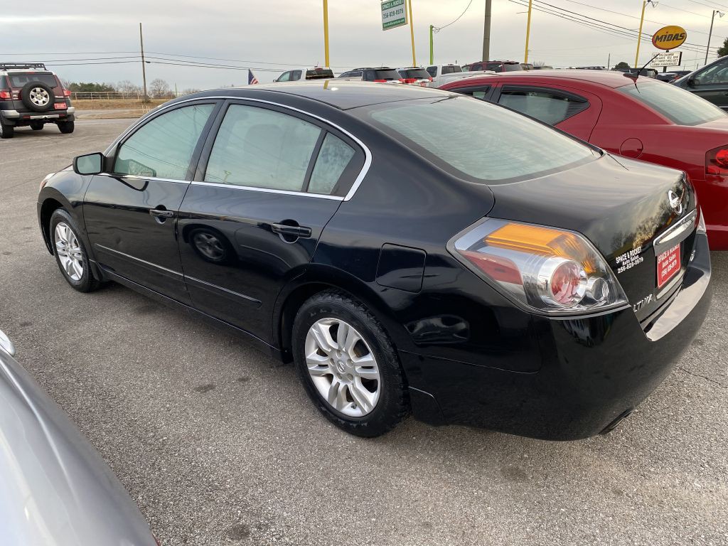 2010 Nissan Altima Image 6
