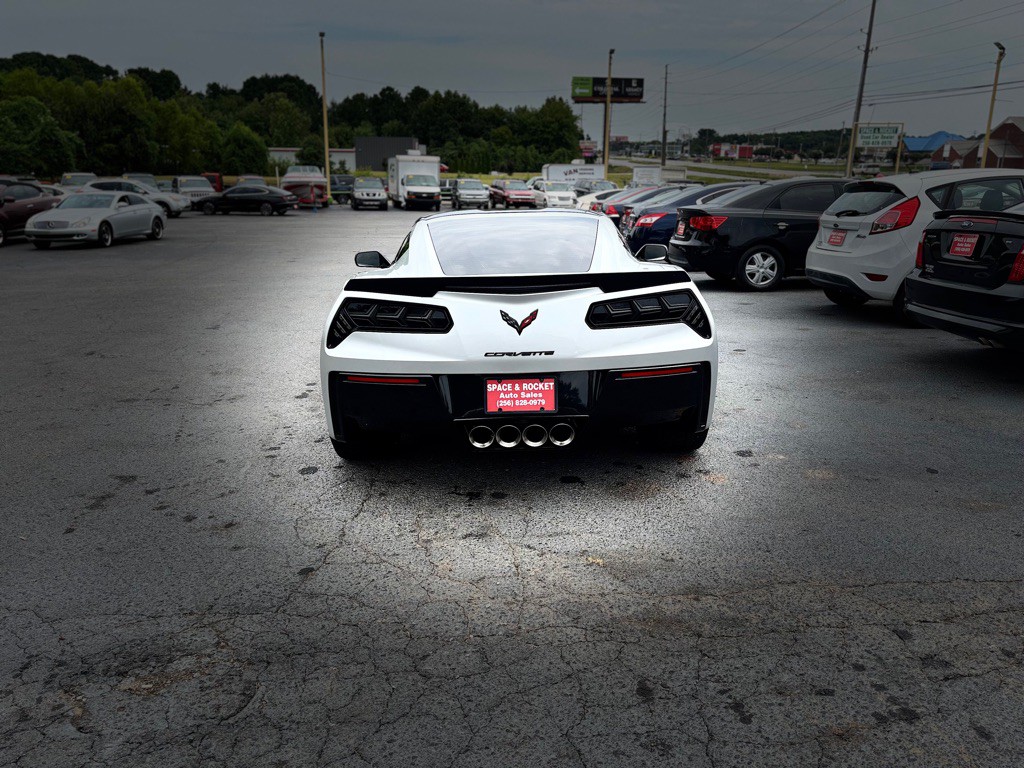 2017 Chevrolet Corvette Image 5