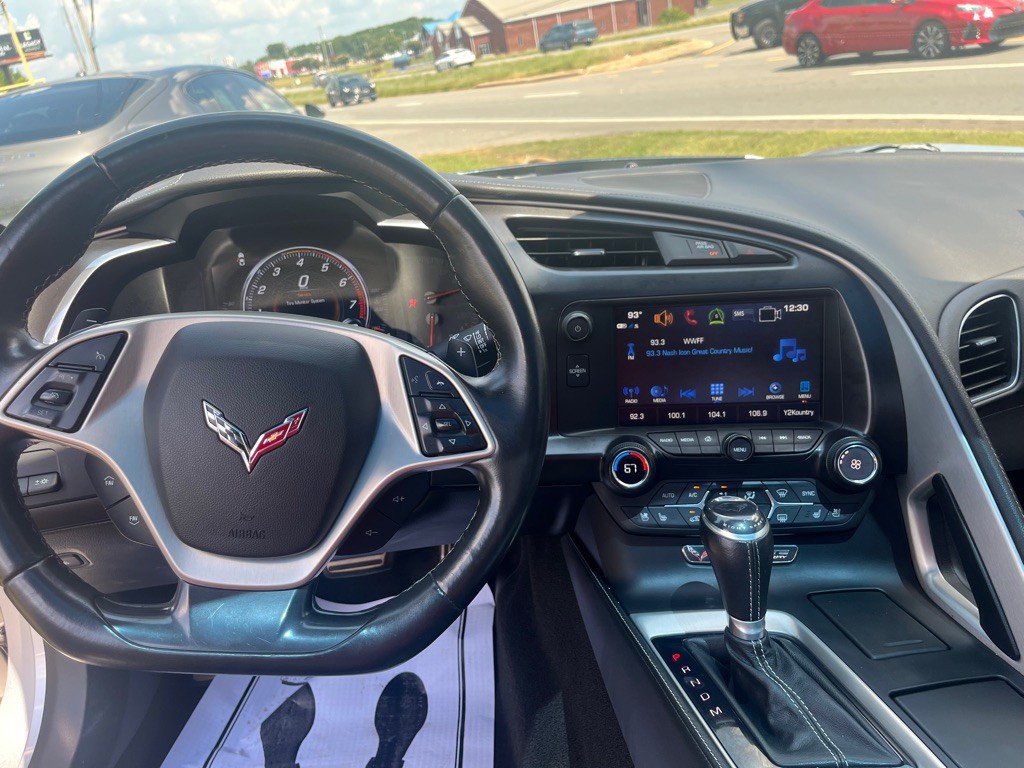 2017 Chevrolet Corvette Image 14