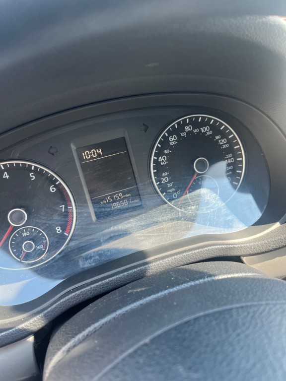 2013 Volkswagen Passat Image 17