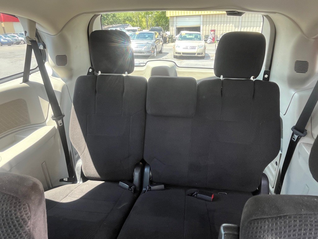 2013 Dodge Grand Caravan Image 22
