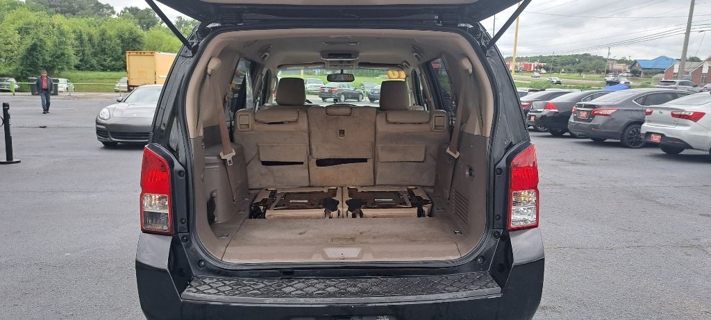 2010 Nissan Pathfinder Image 3