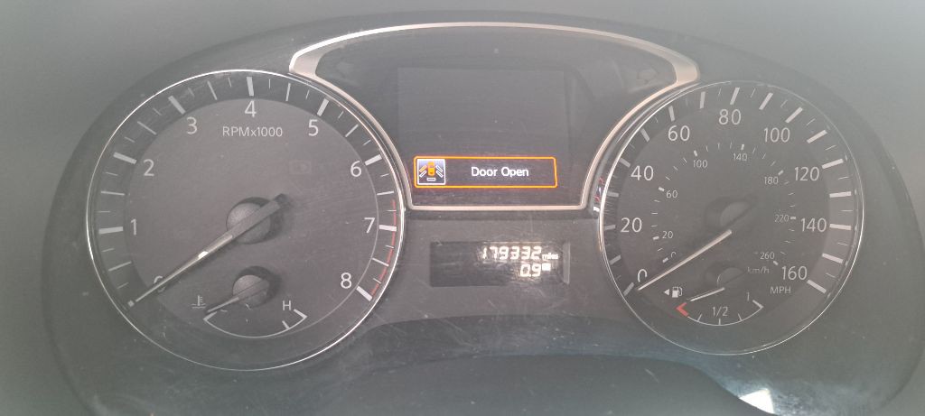 2014 Nissan Pathfinder Image 12